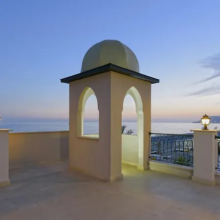 علاء الدين بيتش فندق 4*