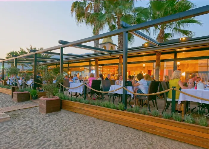 فندق علاء الدين بيتش