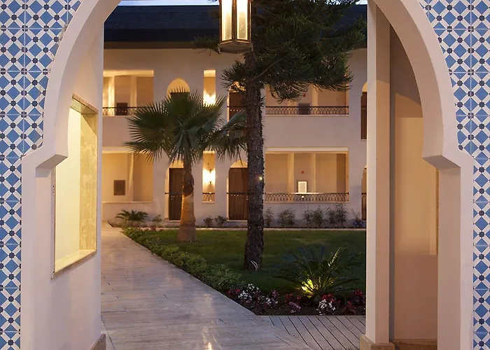 فندق علاء الدين بيتش