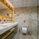 Alaaddin - Adult Only Hotel
